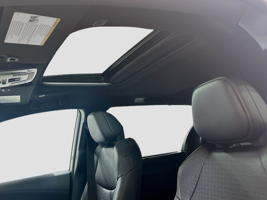 New 2026 Toyota Sienna XLE Woodland Edition image 22