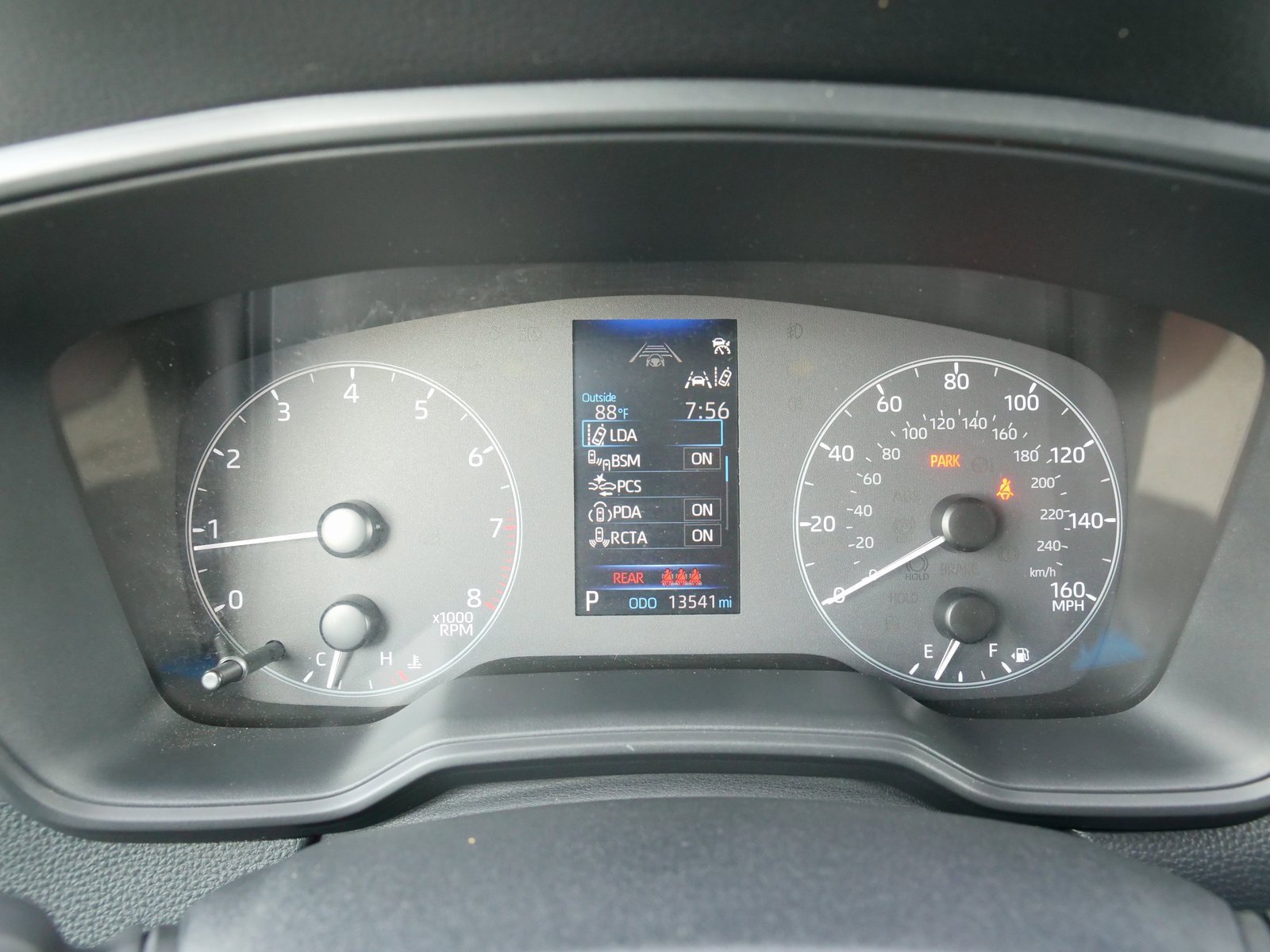 Used 2024 Toyota Corolla Cross LE image 21