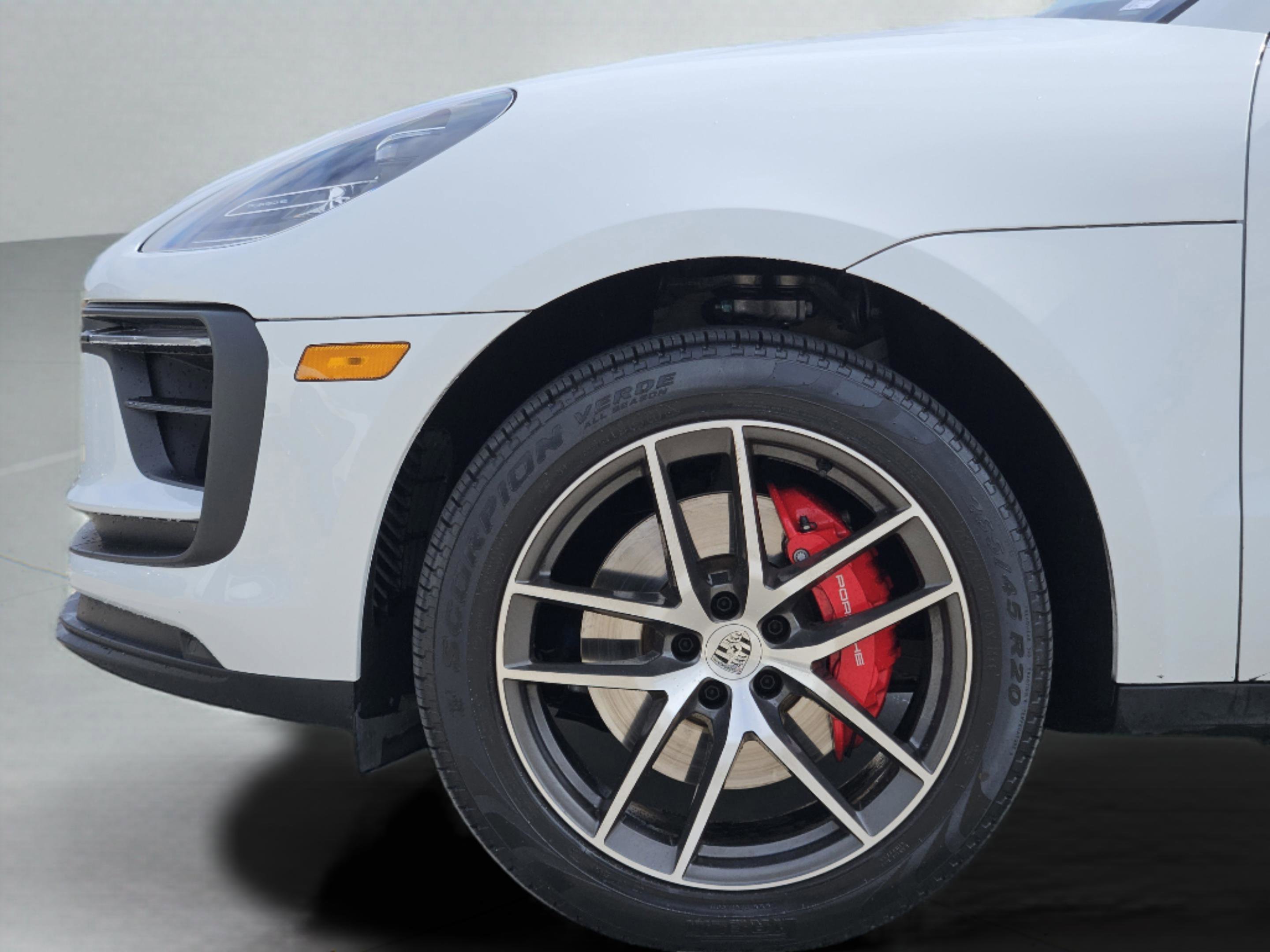 Certified 2026 Porsche Macan S image 30