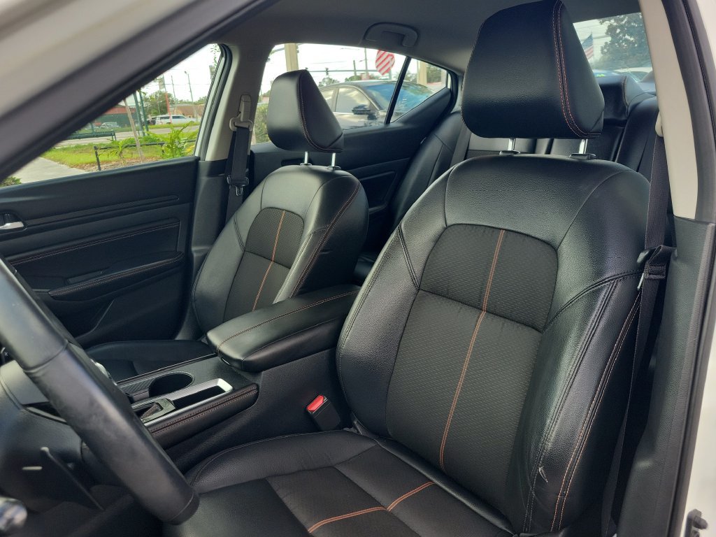 Used 2021 Nissan Altima 2.5 SR FWD image 17