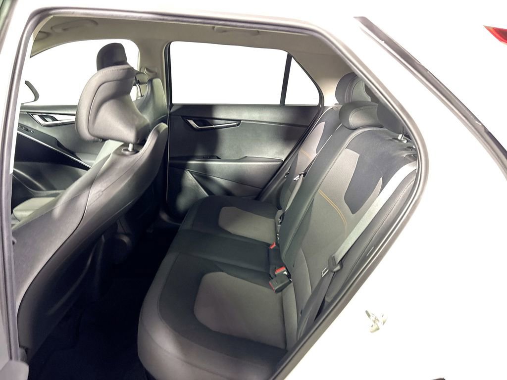 Certified 2023 Kia Niro LX image 20