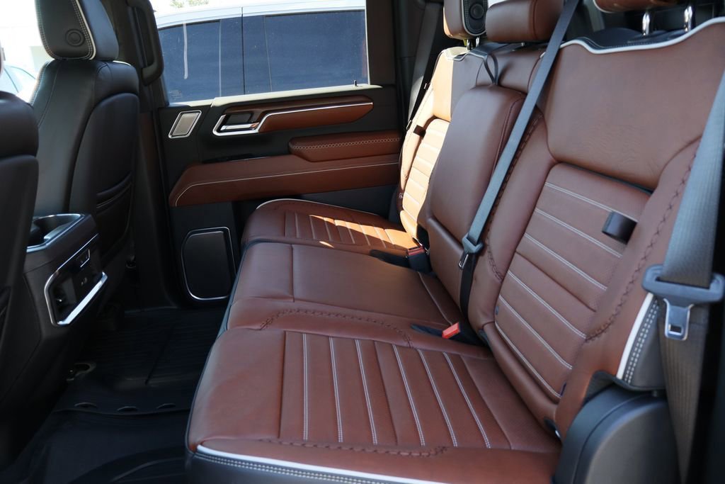 New 2026 GMC Sierra 3500 Denali Ultimate image 15