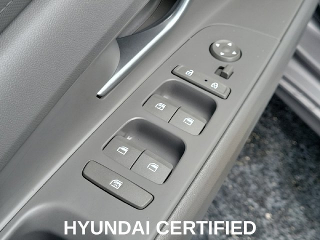 Certified 2023 Hyundai Elantra SEL FWD image 12