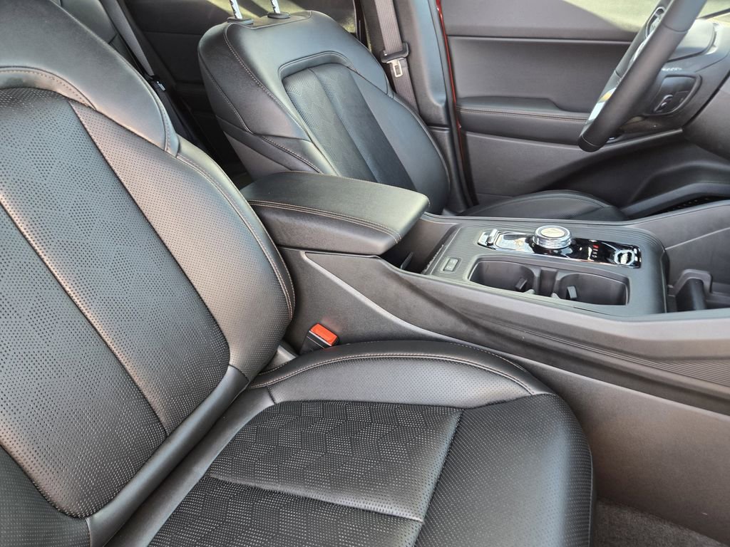 New 2026 Jeep Cherokee Overland image 9