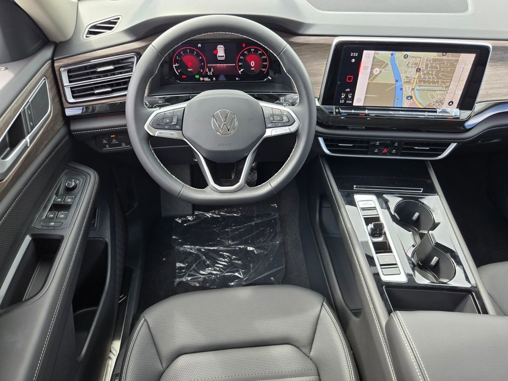 New 2026 Volkswagen Atlas SEL AWD/4WD image 8