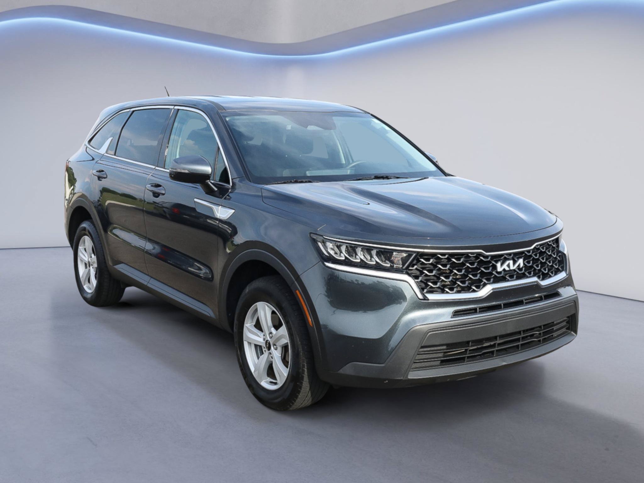 Used 2023 Kia Sorento LX