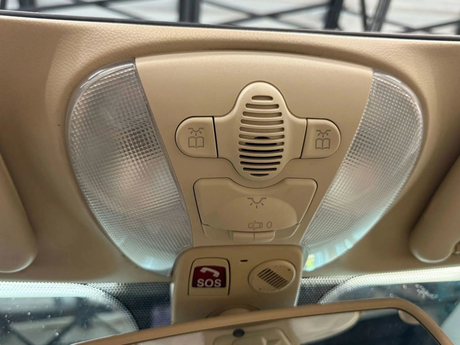 Used 2009 Mercedes-Benz SL 550 w/ Premium I Pkg image 27