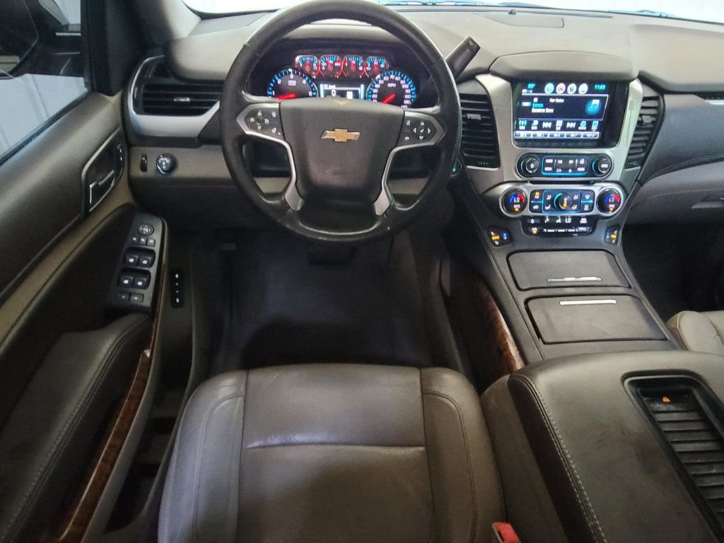 Used 2020 Chevrolet Suburban Premier RWD image 10