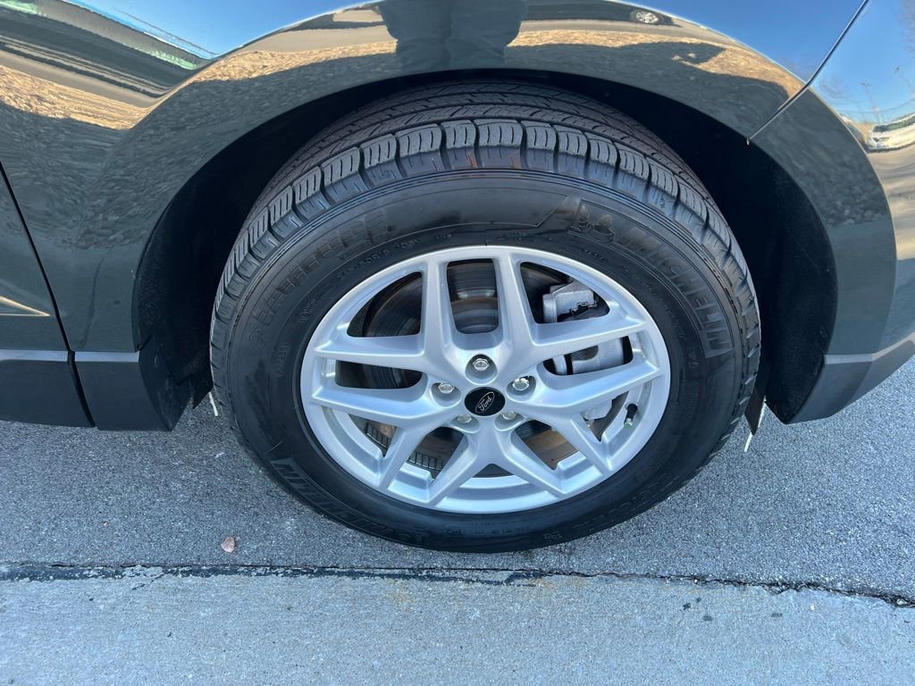 Used 2023 Ford Edge SEL w/ Convenience Package image 12