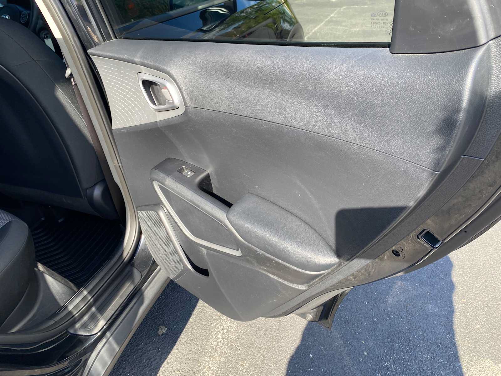 Used 2021 Kia Soul LX FWD image 34
