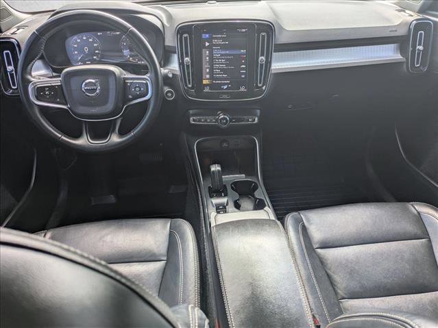 Used 2019 Volvo XC40 T5 Momentum image 20
