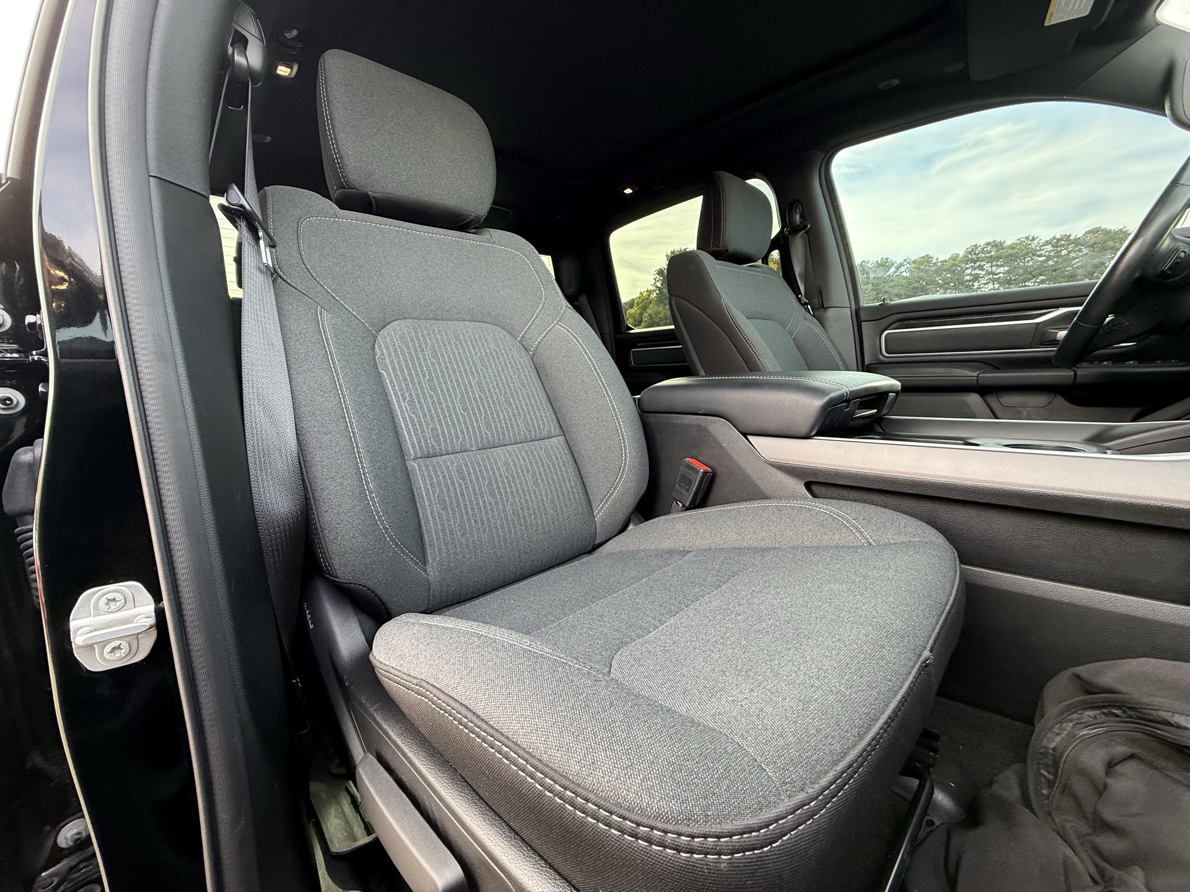 Used 2023 RAM 1500 Big Horn AWD/4WD image 34