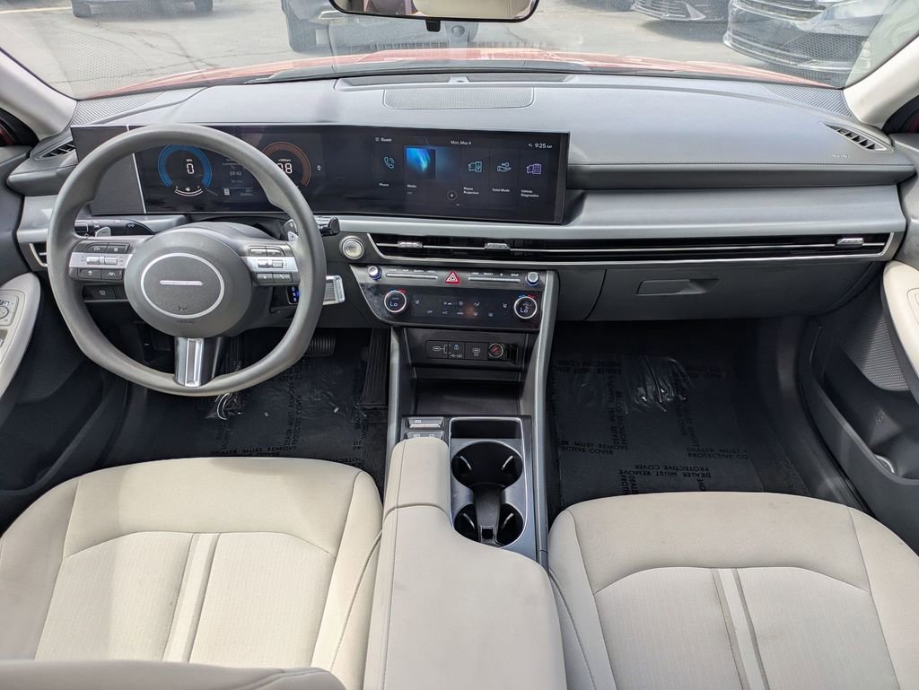 Used 2025 Hyundai Sonata SEL FWD image 28