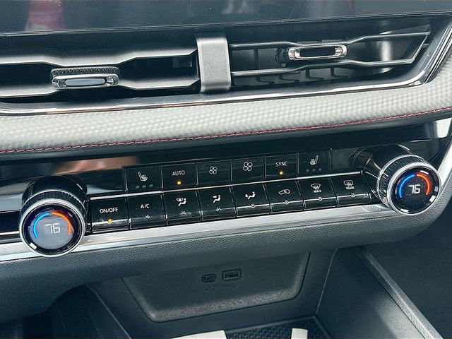 New 2026 Chevrolet Equinox RS w/ Safety and Technology Package image 17