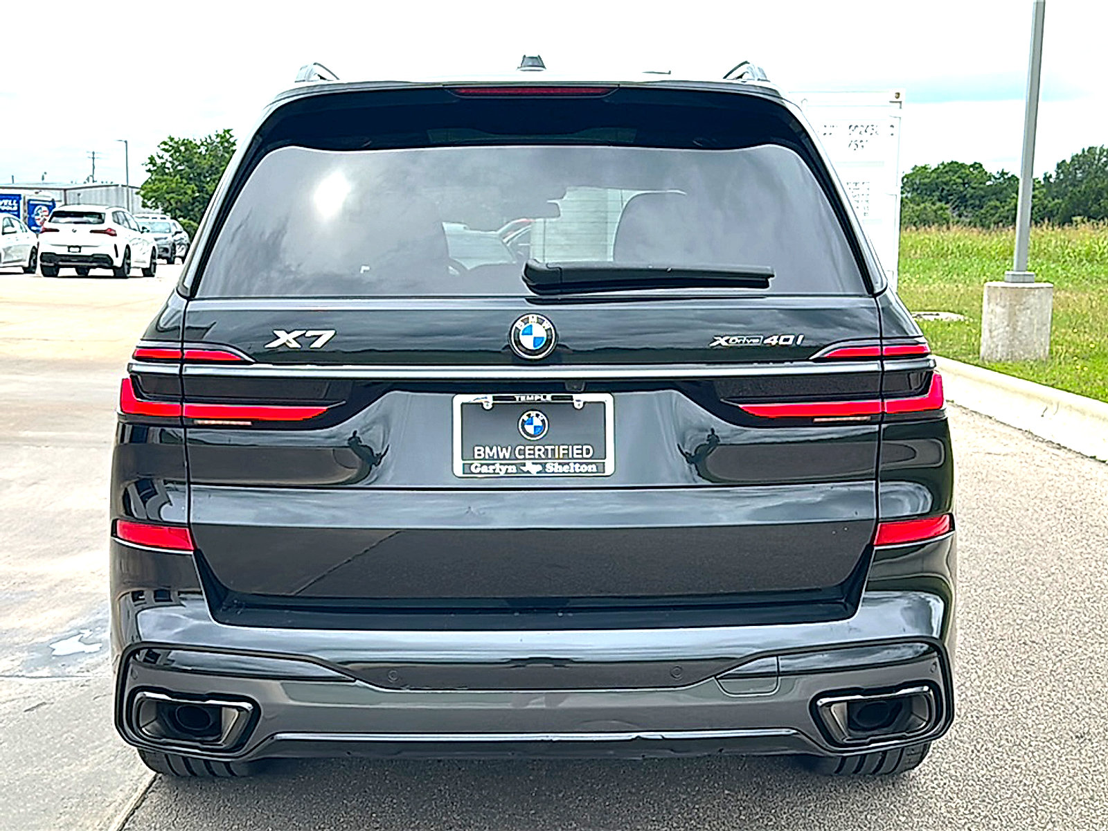 Used 2024 BMW X7 xDrive40i w/ Executive Package AWD/4WD image 7