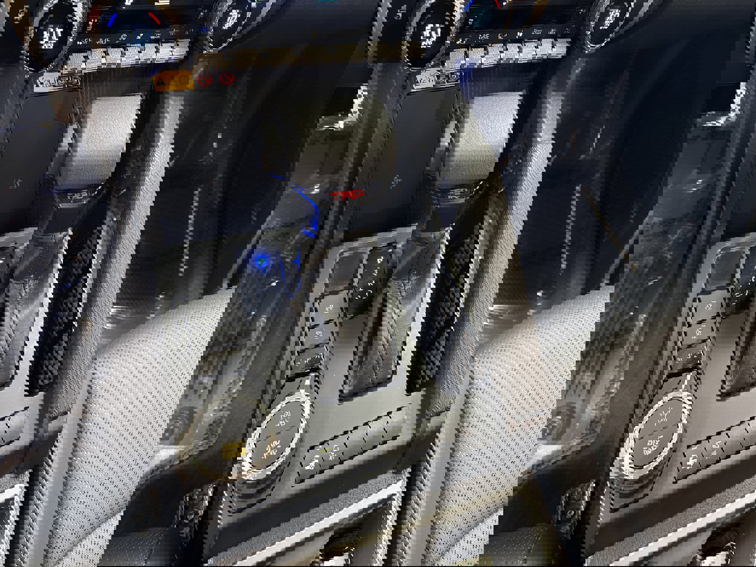 Used 2024 Toyota Tacoma TRD Sport w/ TRD Sport Premium Package image 36