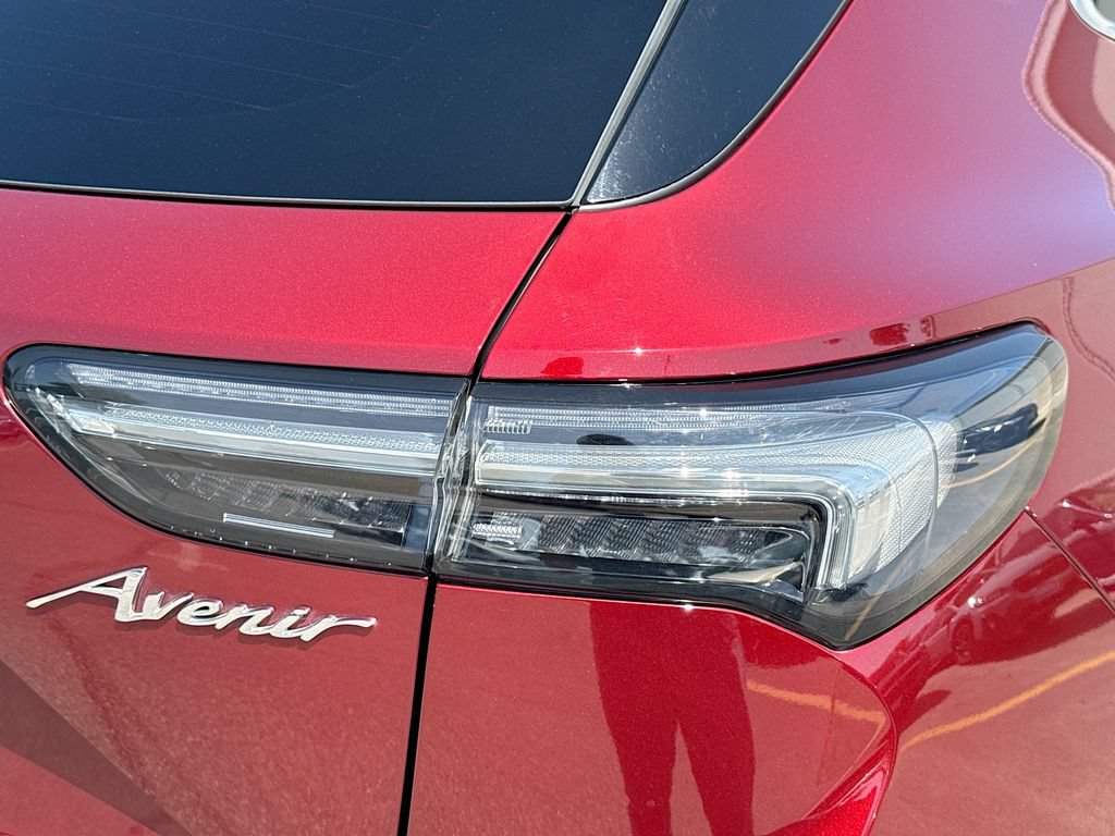 Used 2021 Buick Envision Avenir FWD image 34