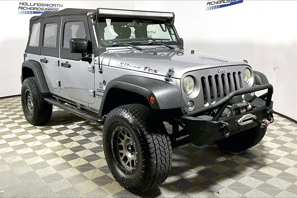 Used 2016 Jeep Wrangler Unlimited Sport image 3
