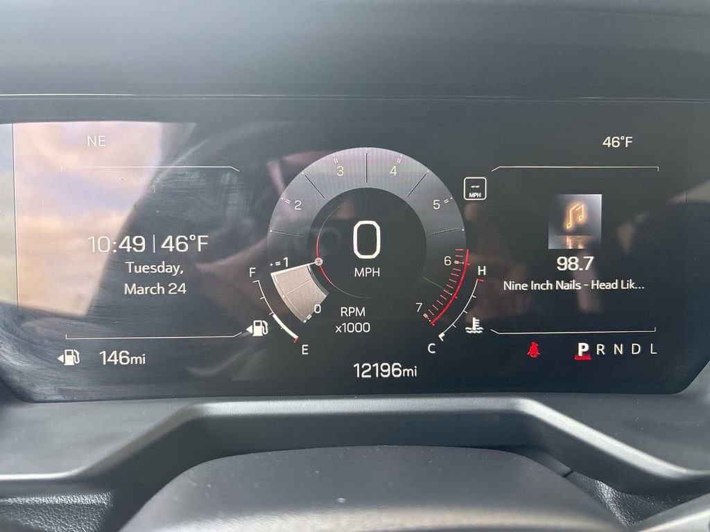 Certified 2025 GMC Acadia Elevation image 11