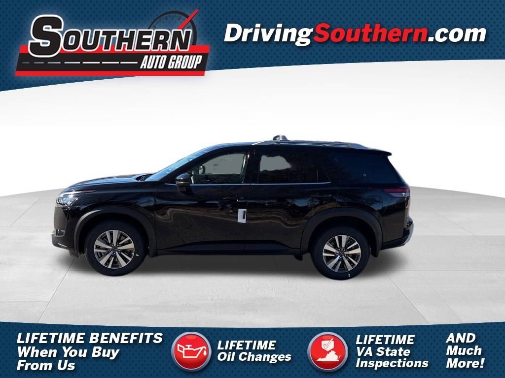 New 2025 Nissan Pathfinder SL w/ Lighting Package (N92)