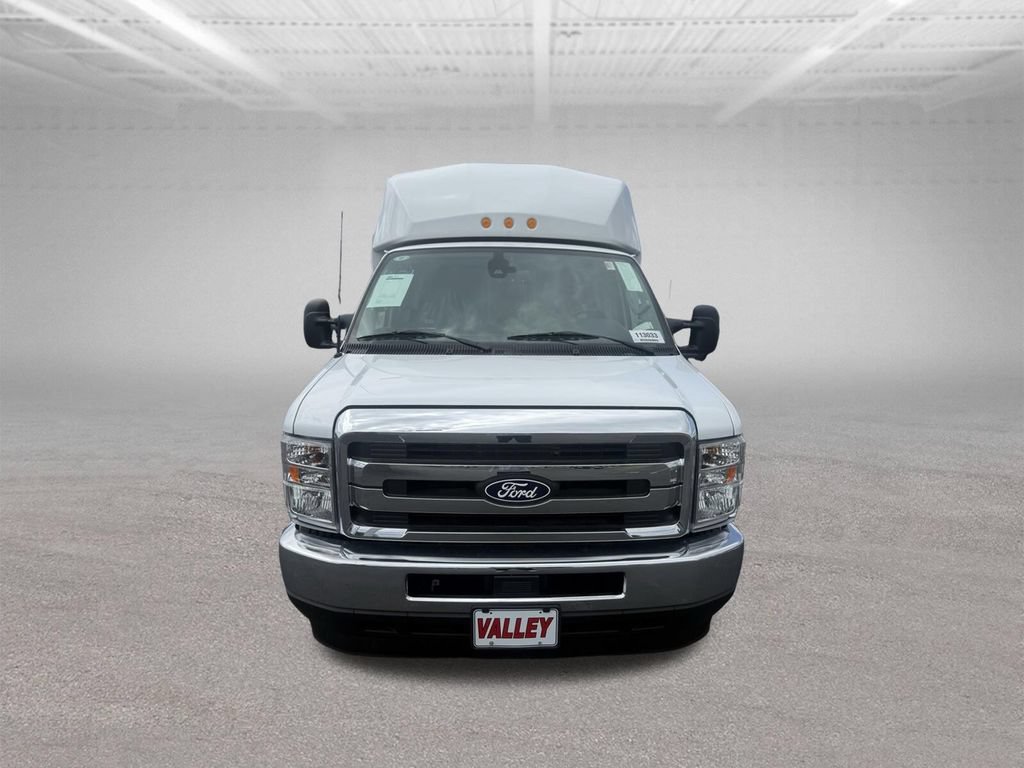 New 2026 Ford E-350 and Econoline 350 Super Duty w/ Power Equipment Group RWD image 11