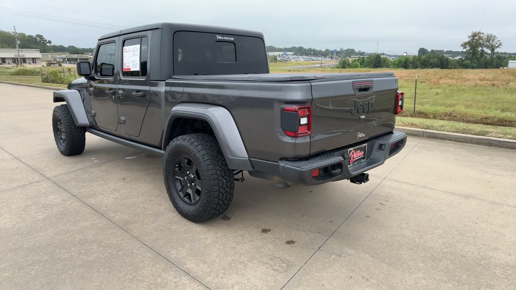 Used 2021 Jeep Gladiator Sport AWD/4WD image 6
