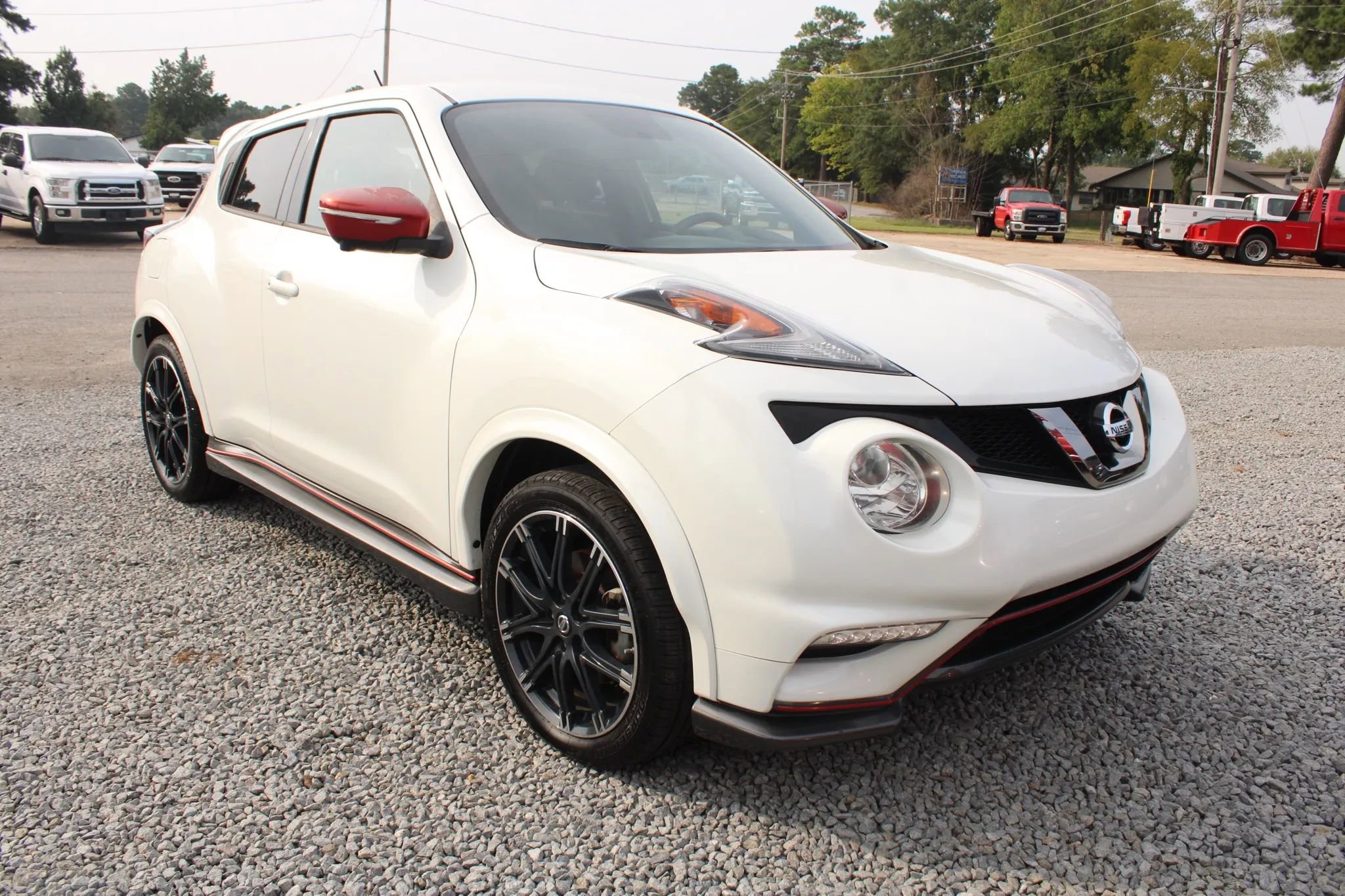 Used 2015 Nissan Juke NISMO image 9
