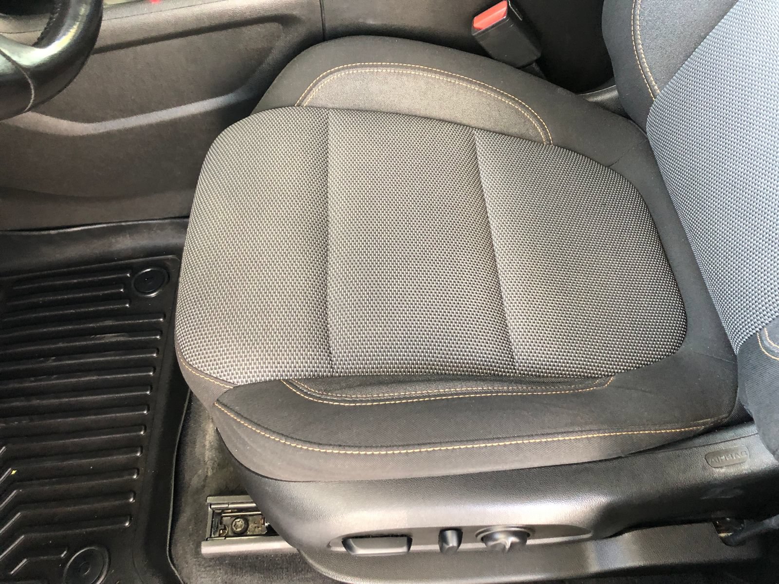 Used 2021 Chevrolet Traverse LT AWD/4WD image 21