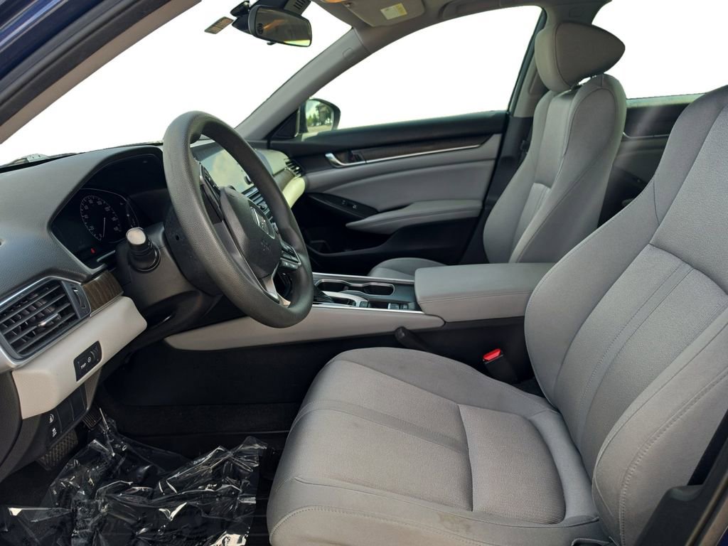 Used 2020 Honda Accord EX image 9