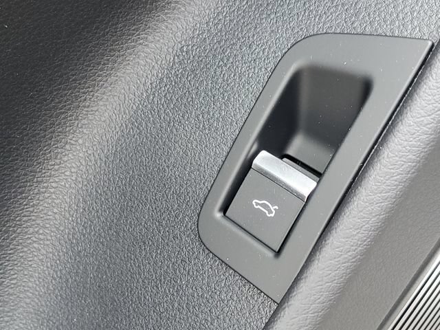 New 2026 Audi Q8 Prestige AWD/4WD image 23