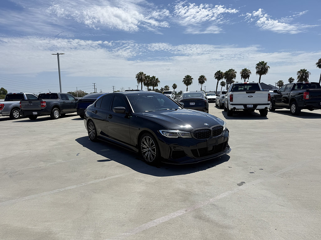 Used 2021 BMW M340i RWD image 4