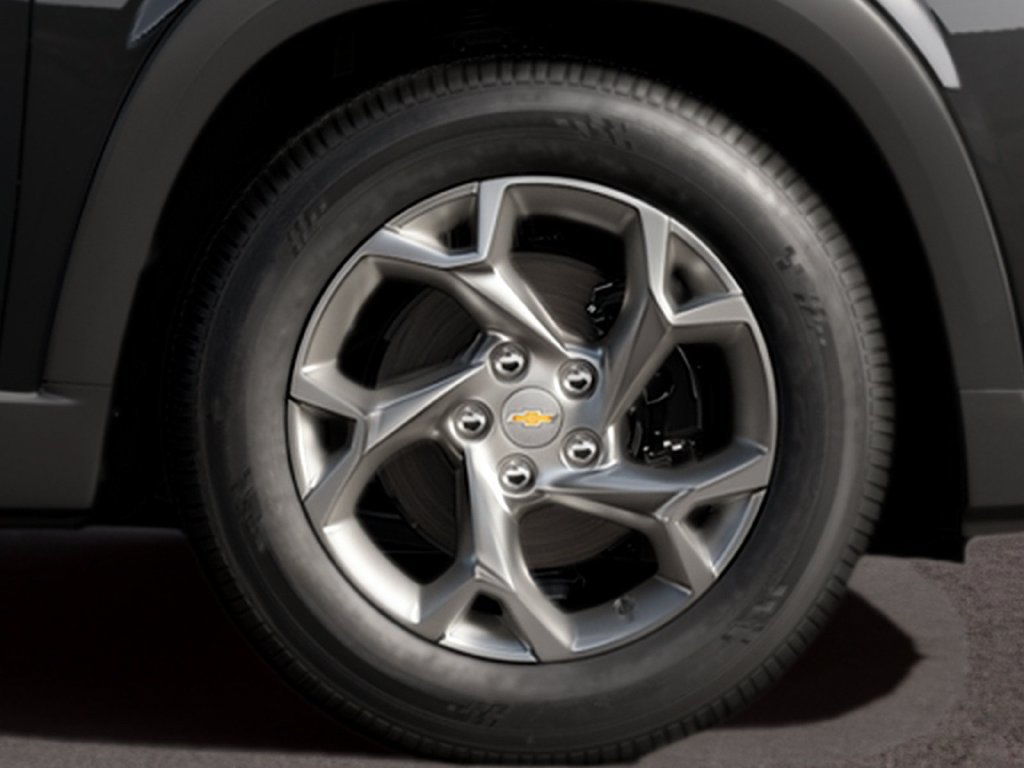 New 2026 Chevrolet Trax LS w/ LS Convenience Package FWD image 9