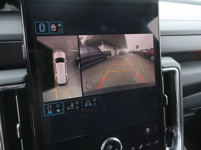 New 2026 GMC Yukon XL Denali w/ Sun & Power Step Package AWD/4WD image 33