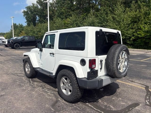 Used 2015 Jeep Wrangler Sahara w/ Connectivity Group AWD/4WD image 2