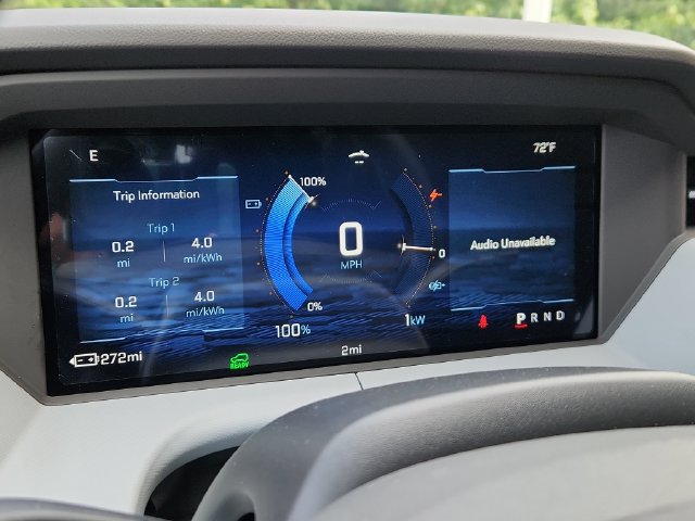 New 2027 Chevrolet Bolt LT w/ Comfort Package FWD image 25