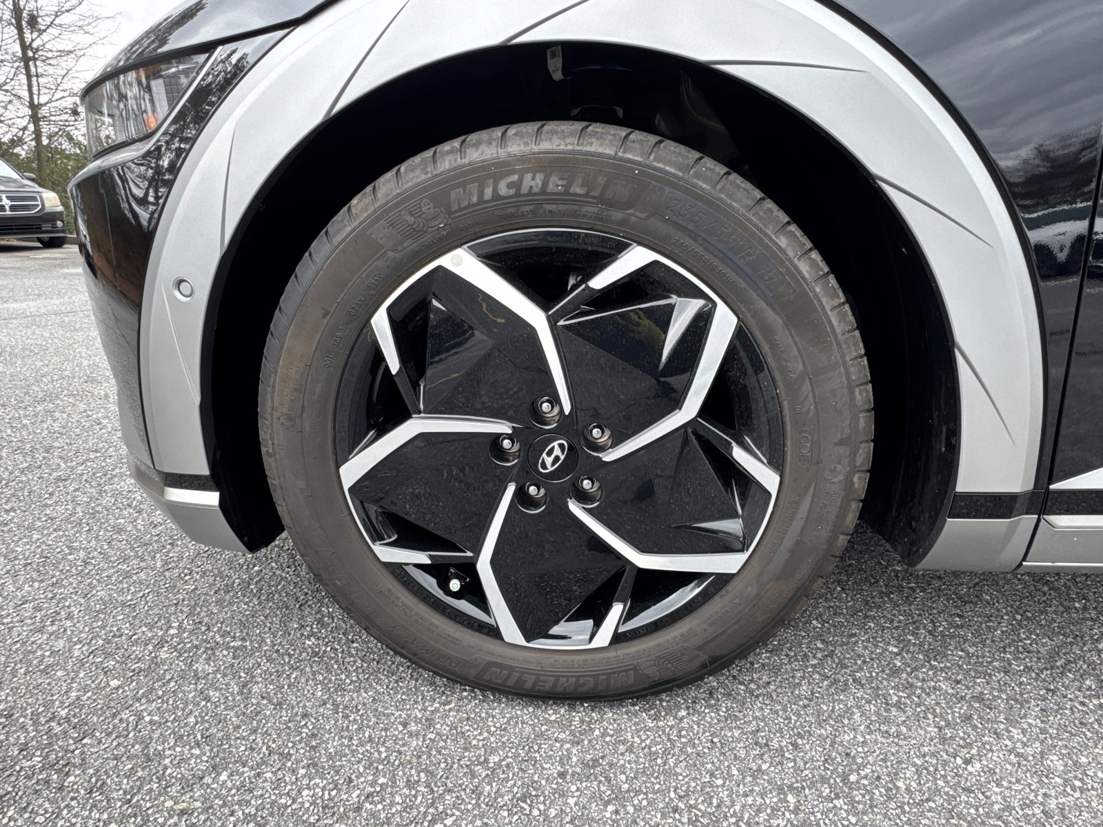 Certified 2023 Hyundai Ioniq 5 Limited w/ Cargo Package image 11