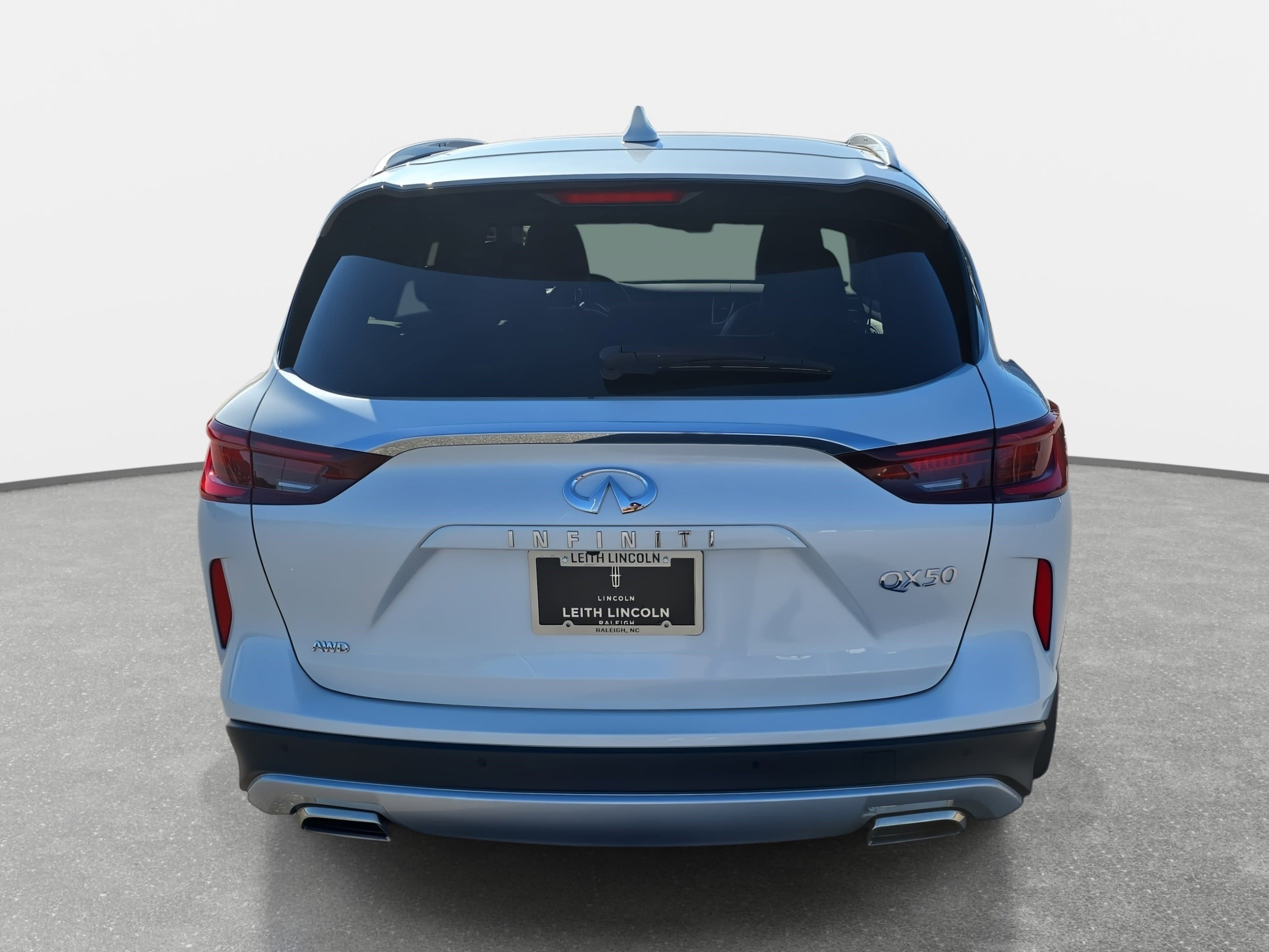 Used 2023 INFINITI QX50 Luxe image 6