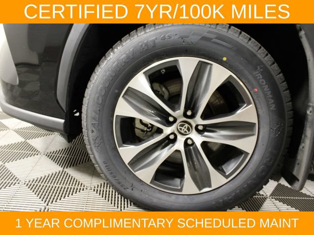 Used 2023 Toyota Highlander XLE AWD/4WD image 29