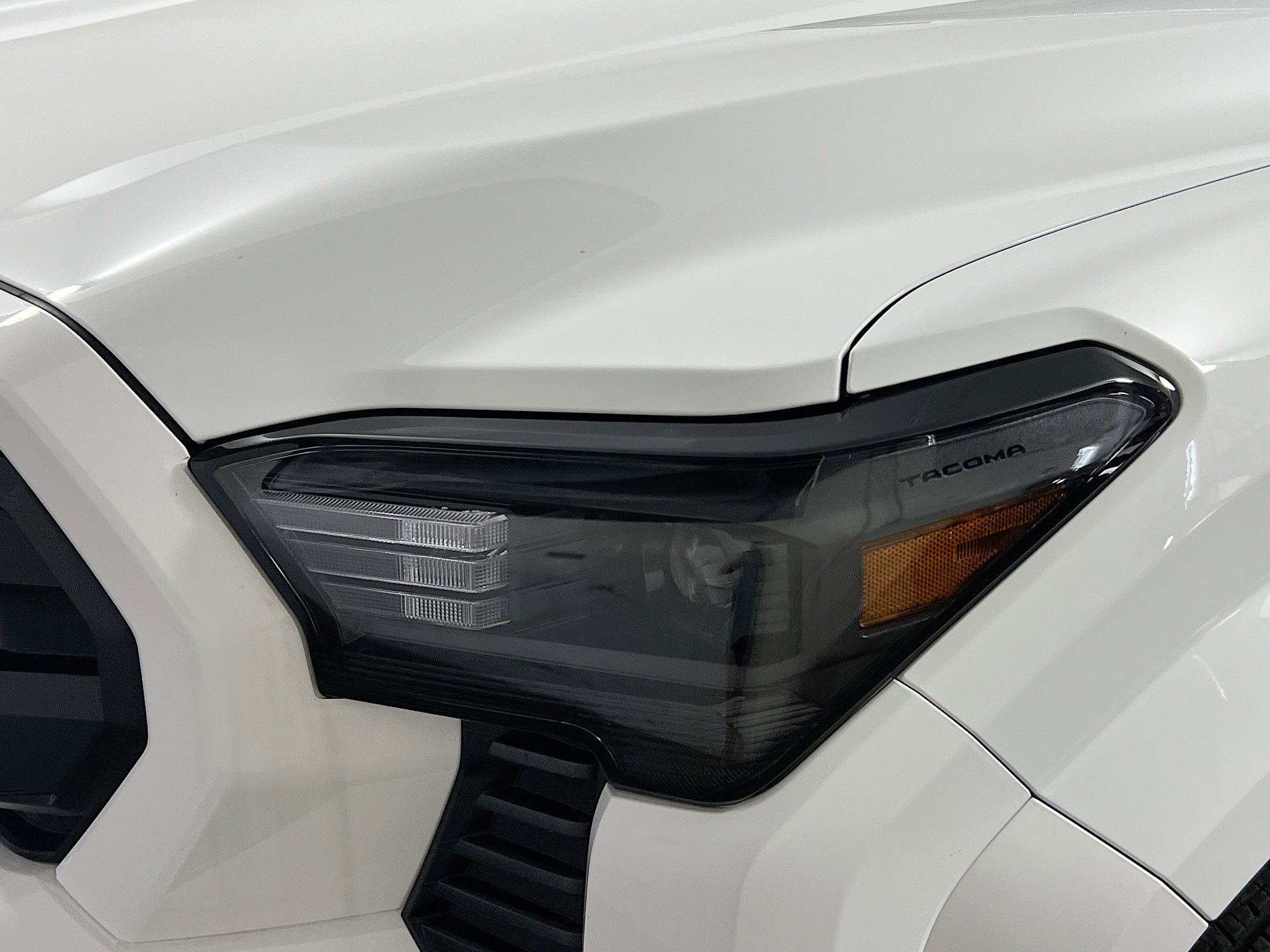 Used 2024 Toyota Tacoma SR w/ Towing Package AWD/4WD image 33