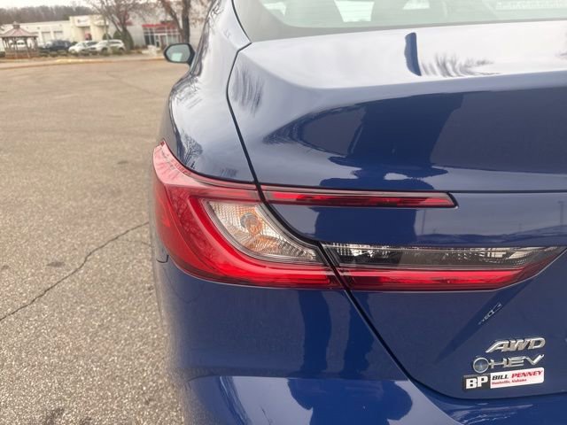 Used 2025 Toyota Camry LE image 10