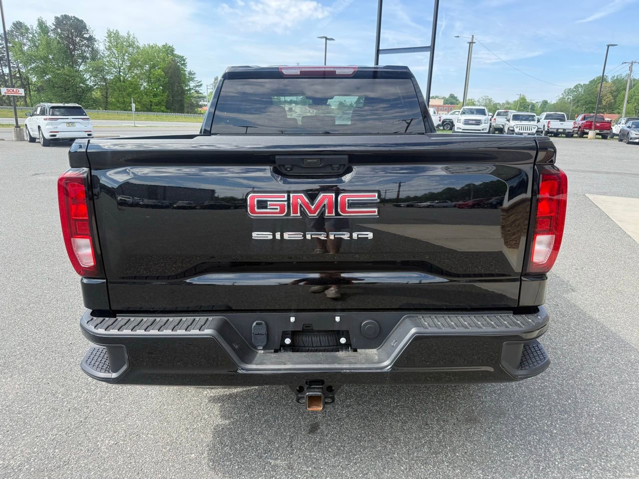 Used 2024 GMC Sierra 1500 Pro w/ Graphite Edition image 6