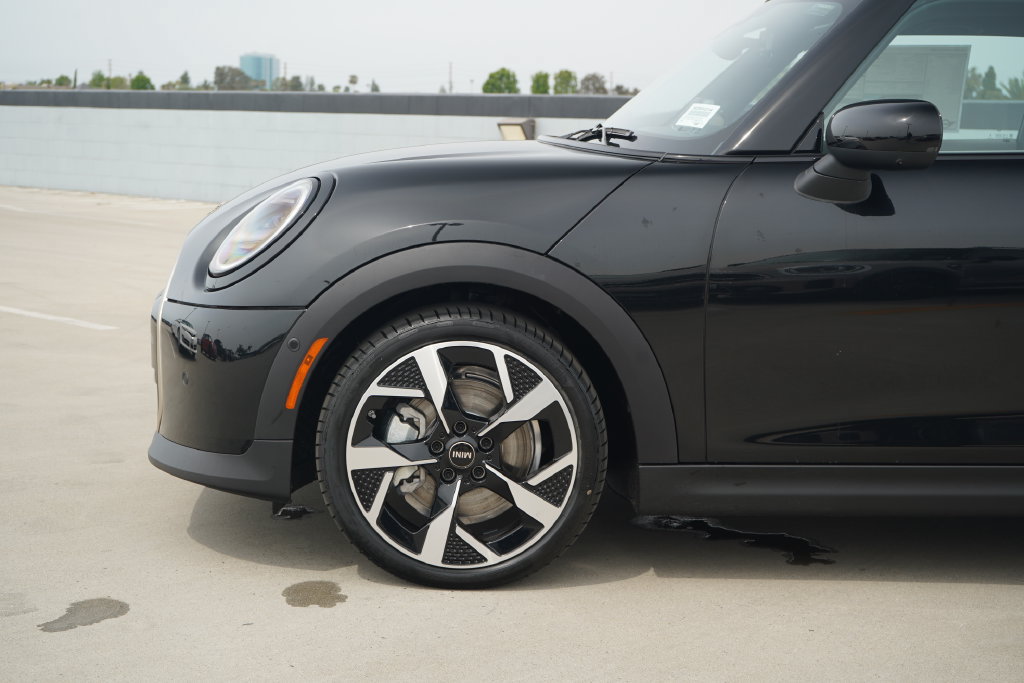 New 2026 MINI Cooper S FWD image 2