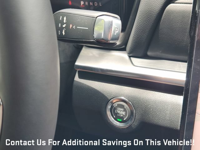New 2027 GMC Terrain Elevation w/ Elevation Premium Package FWD image 16