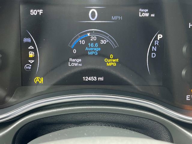 Used 2022 Jeep Grand Cherokee Laredo E image 27