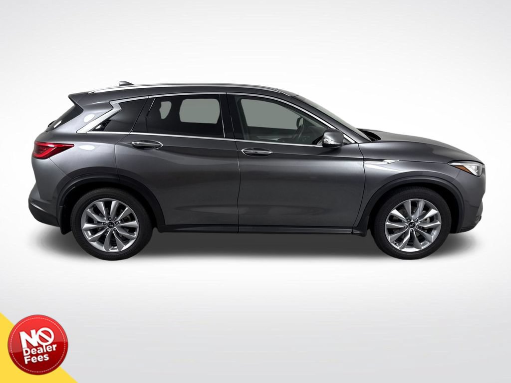 Used 2021 INFINITI QX50 Luxe FWD image 2