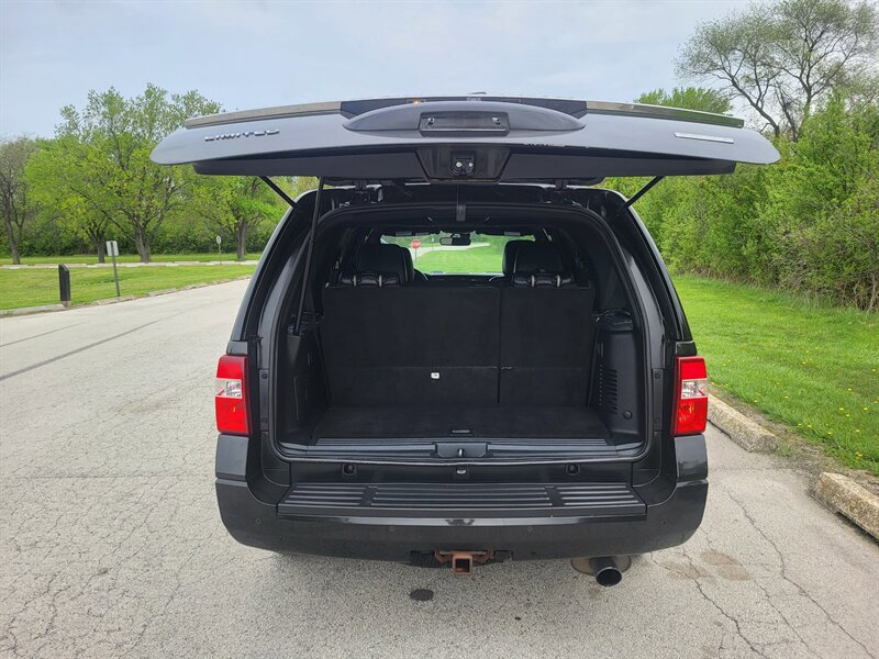 Used 2015 Ford Expedition Limited w/ Equipment Group 301A AWD/4WD image 10