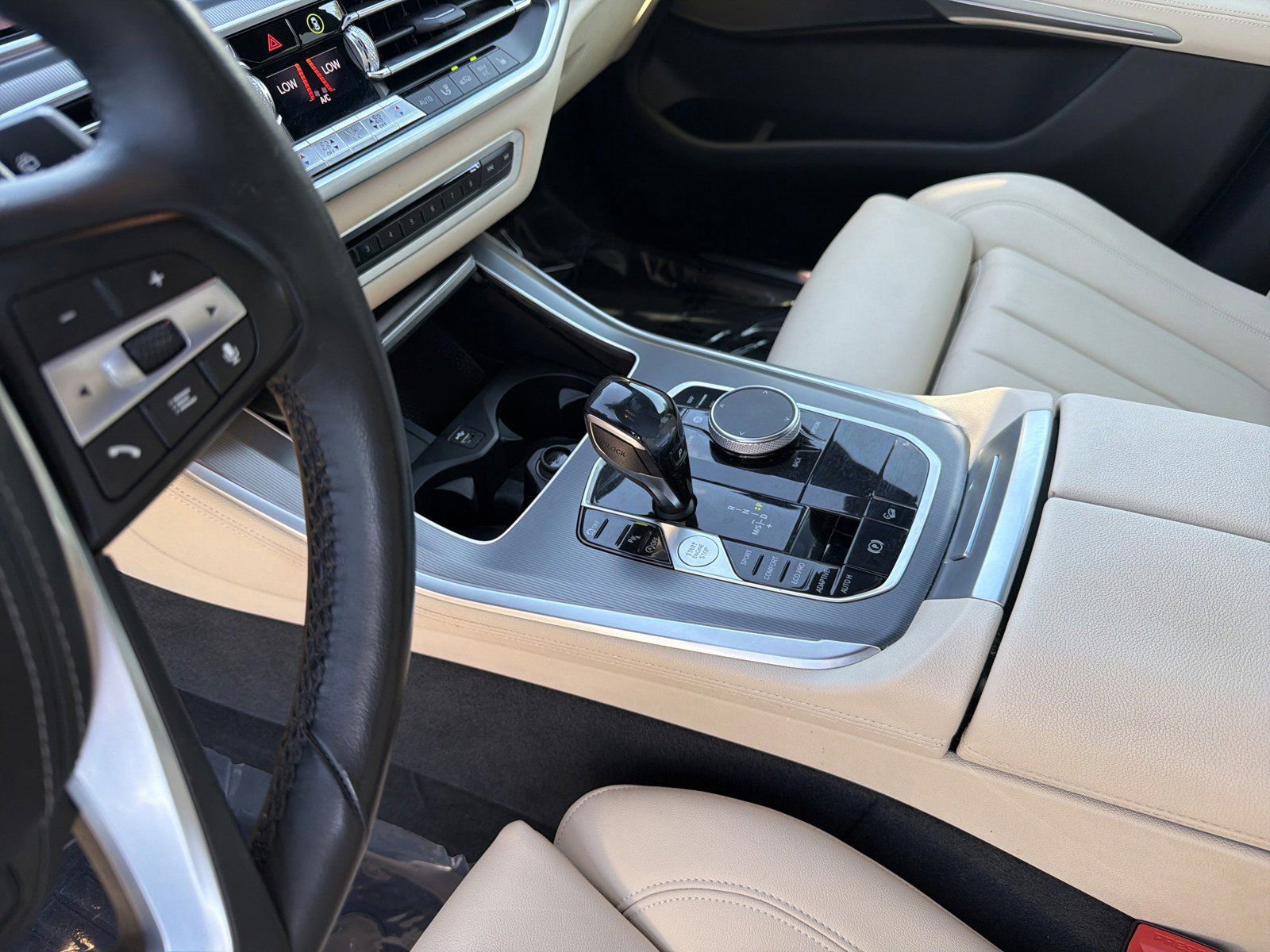 Used 2019 BMW X5 xDrive40i w/ Convenience Package AWD/4WD image 23