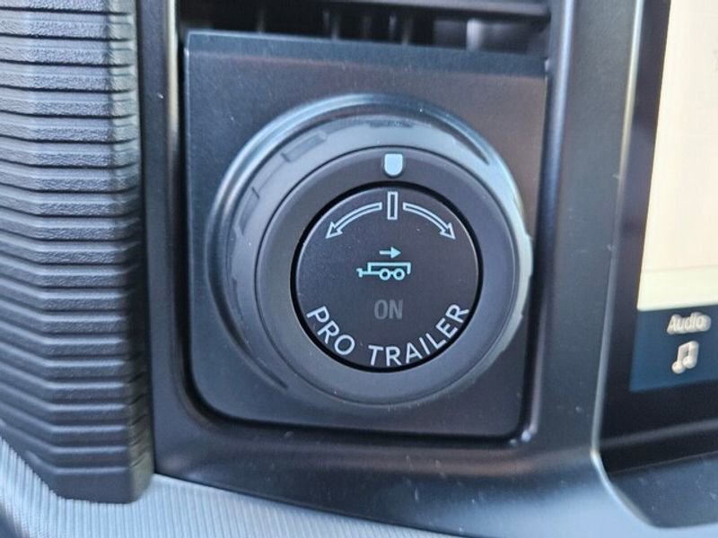 New 2025 Ford F150 Lariat image 23