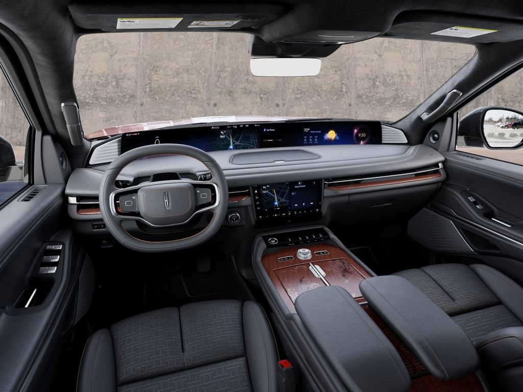 New 2027 Lincoln Navigator Black Label AWD/4WD image 9