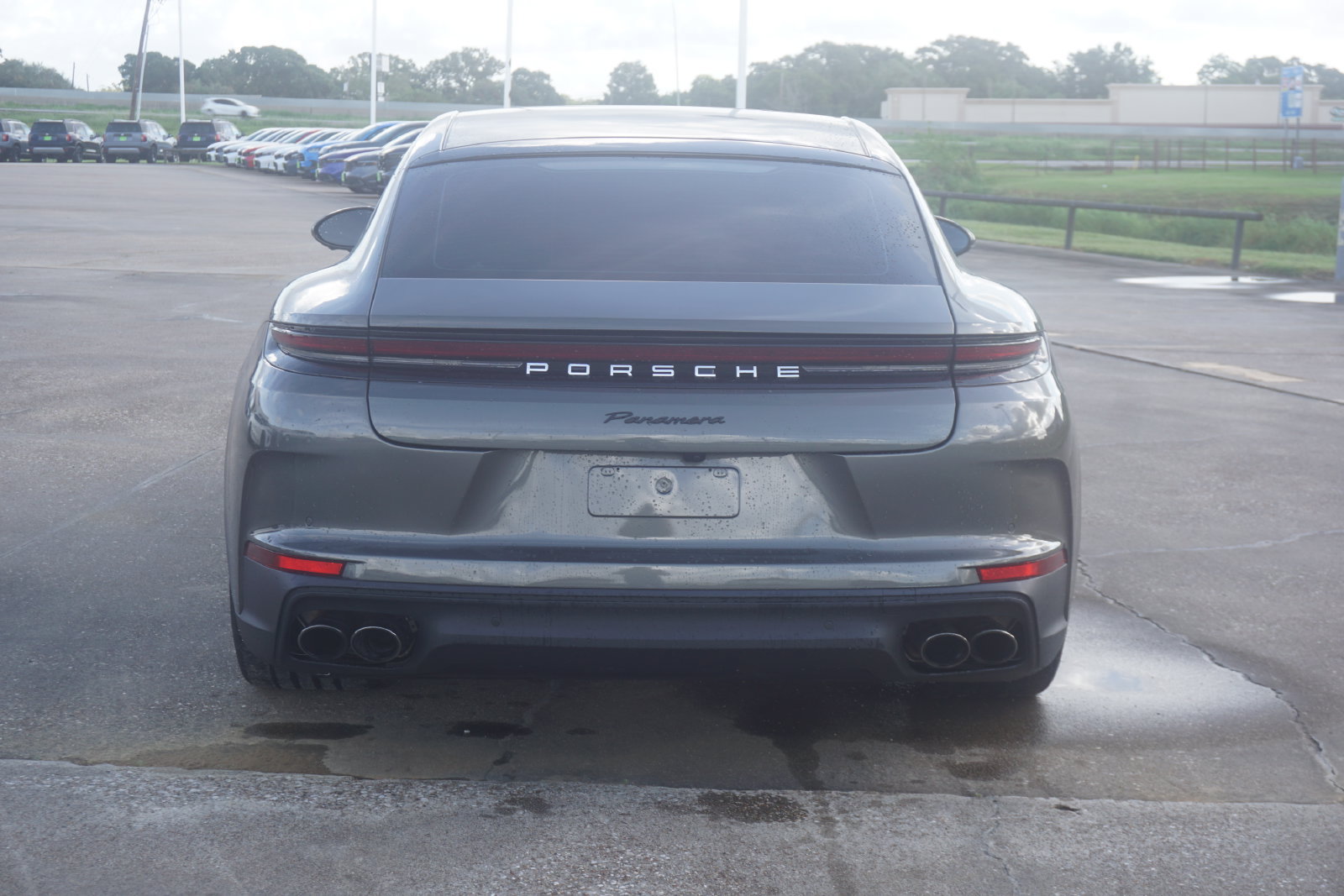Used 2024 Porsche Panamera RWD image 5
